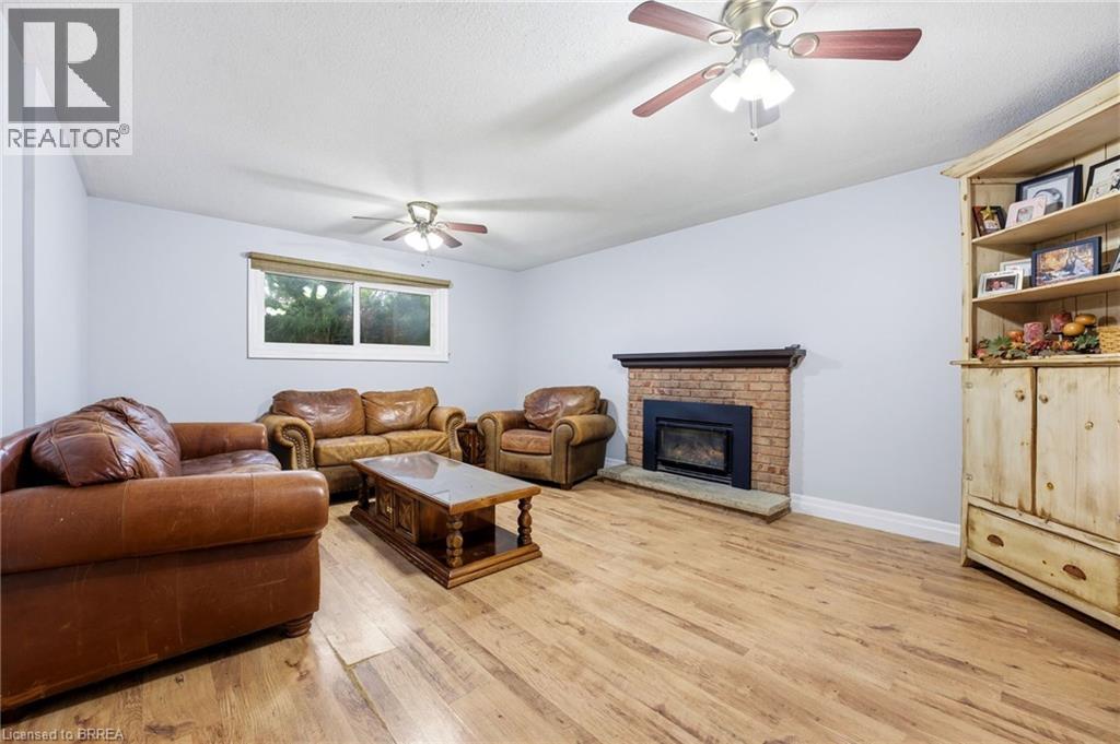 30 MAGNOLIA Street, Brantford, Ontario