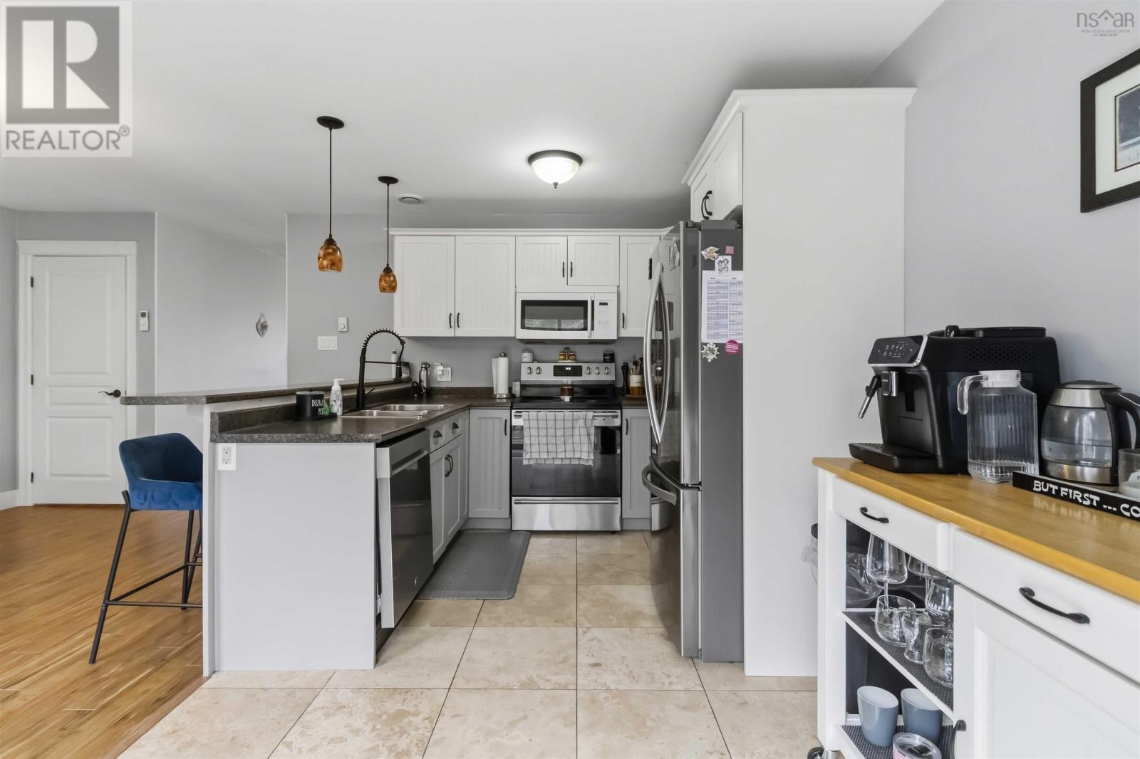 928 SACKVILLE DRIVE - 15