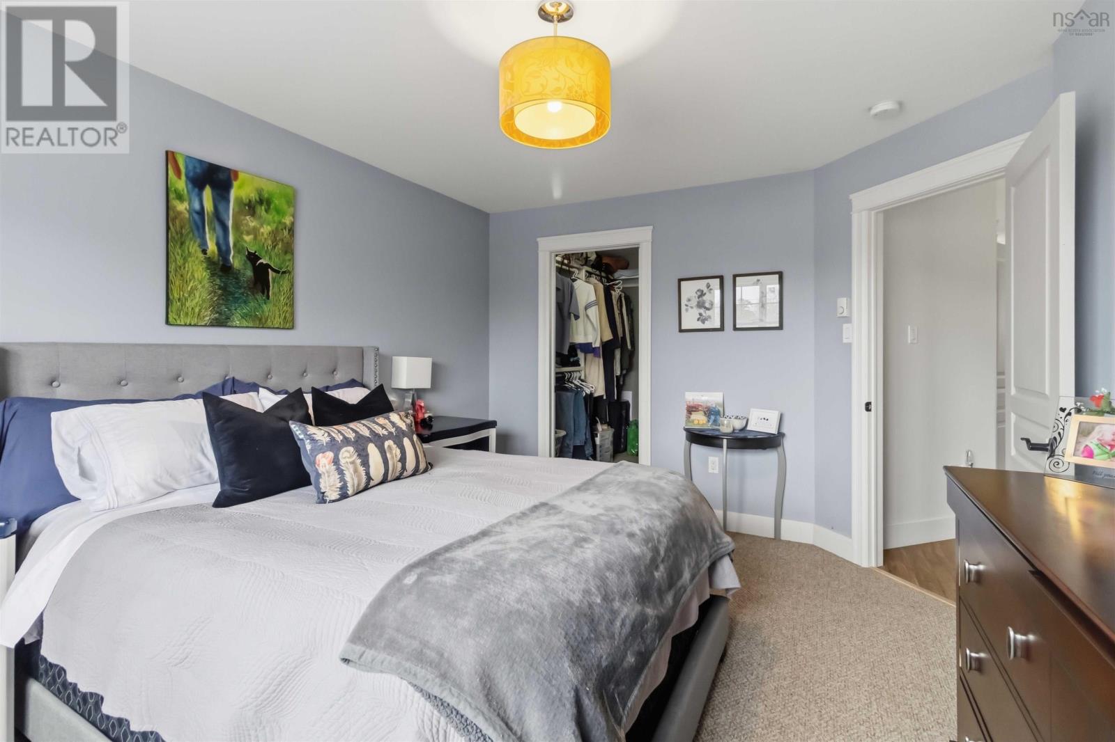 928 SACKVILLE DRIVE - 25