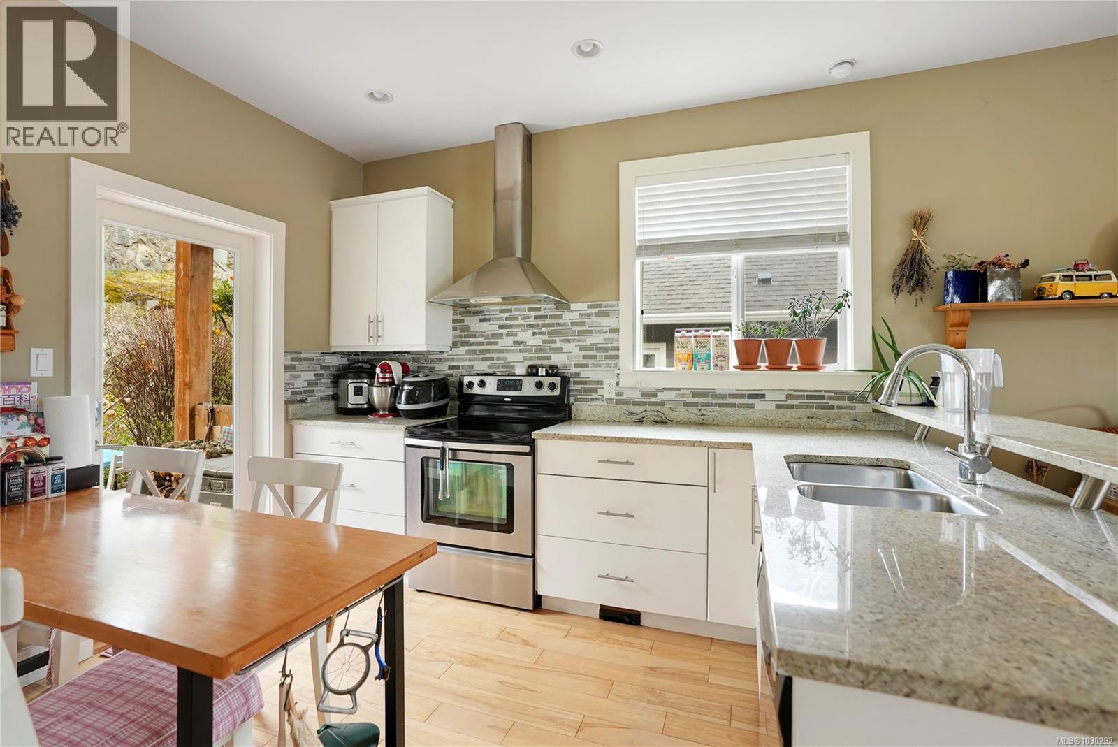 6978 Brailsford Pl, Sooke