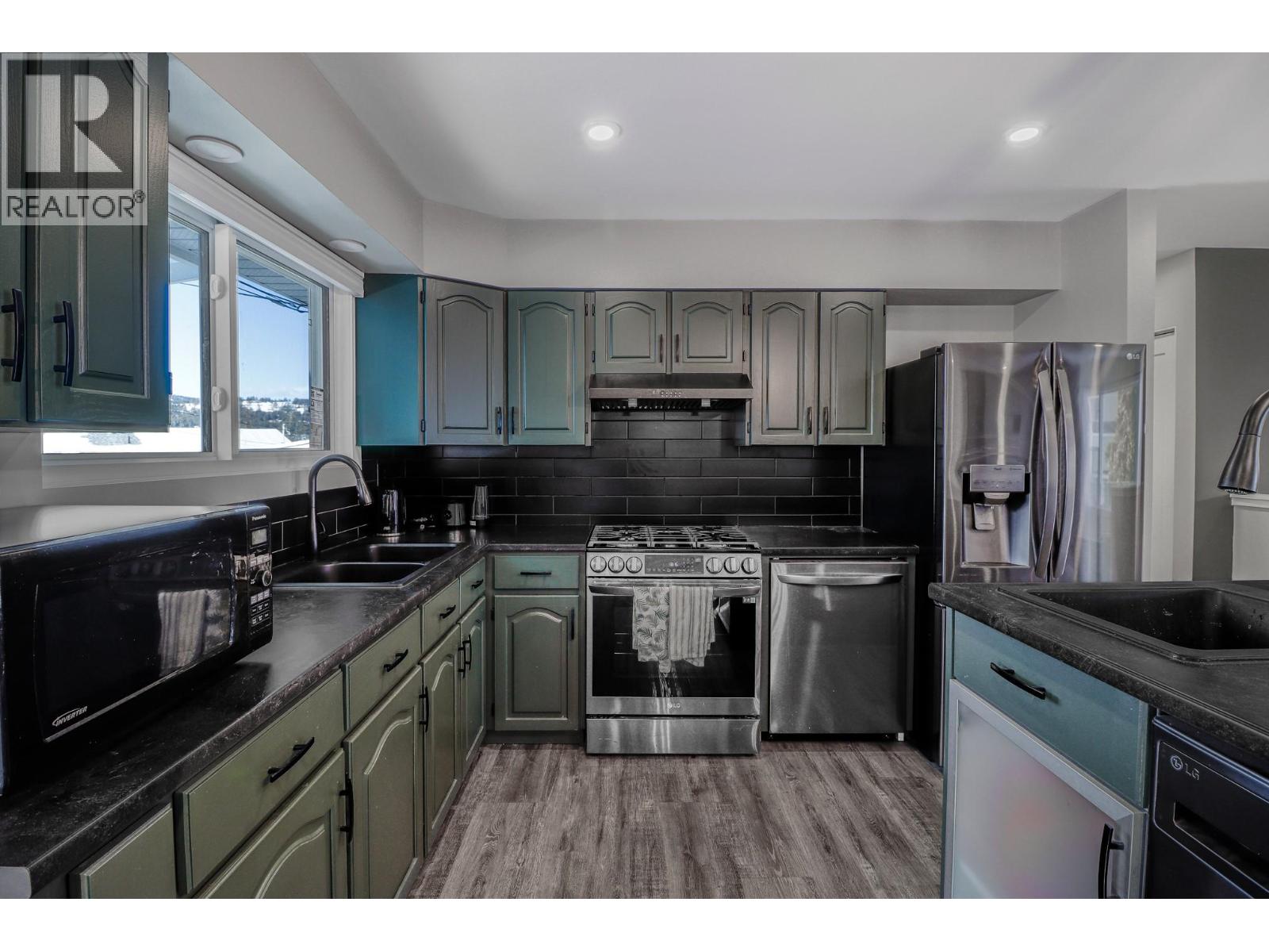 1405 2A Avenue S, Cranbrook