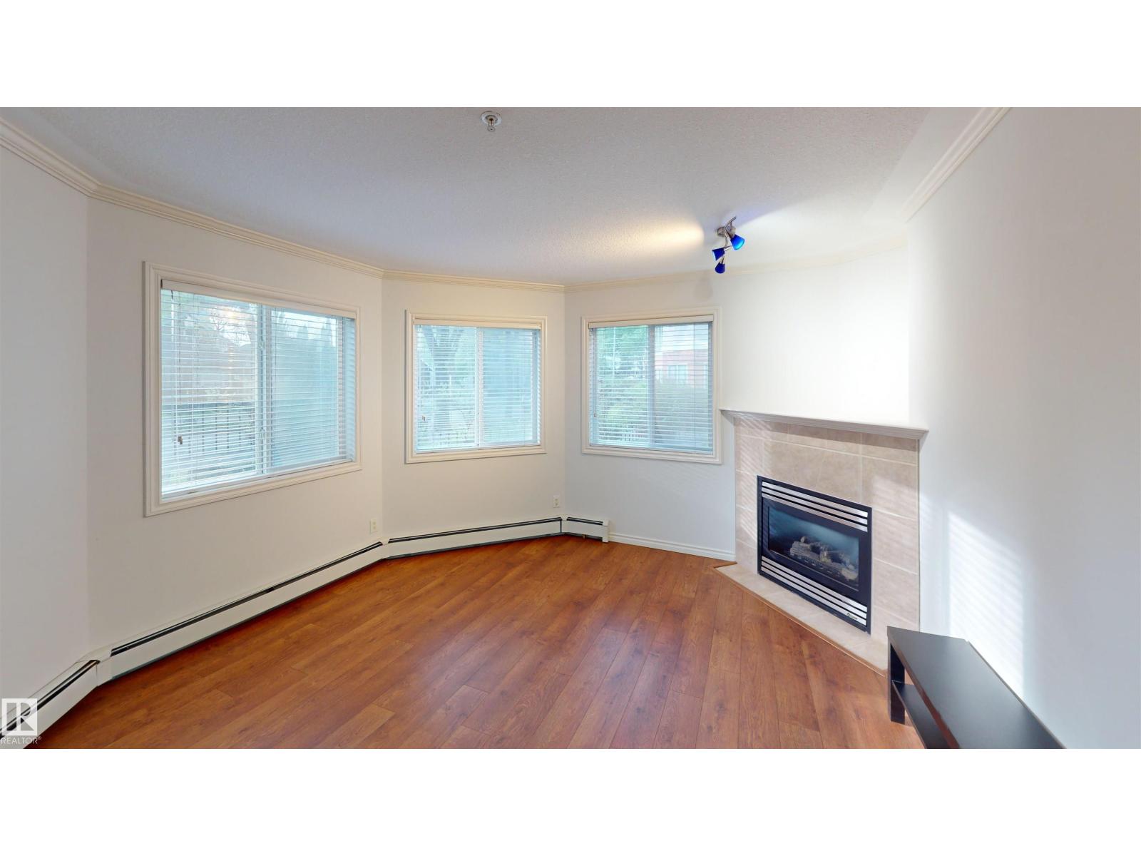 #115 9938 104 ST NW - 16