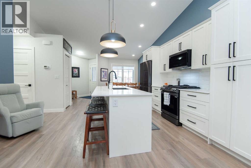 71 Golden Crescent, Red Deer