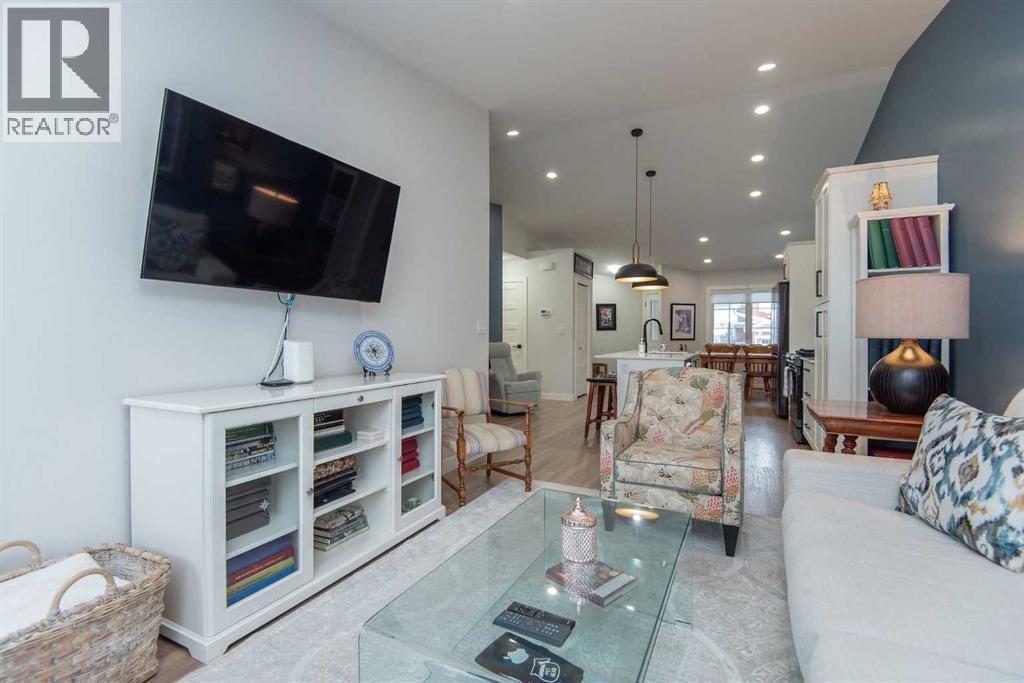 71 Golden Crescent, Red Deer