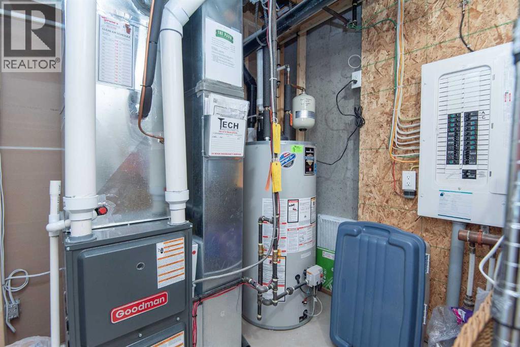 71 Golden Crescent, Red Deer