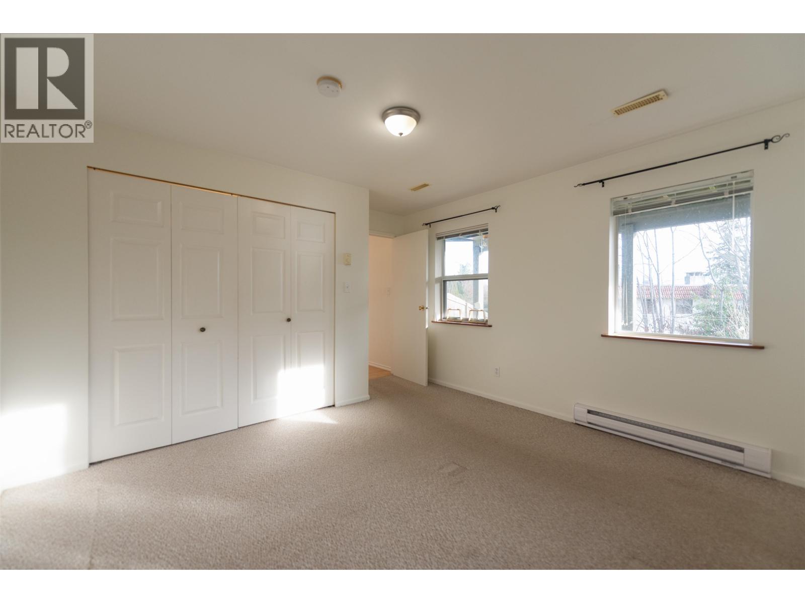 476 ABBS ROAD, Gibsons