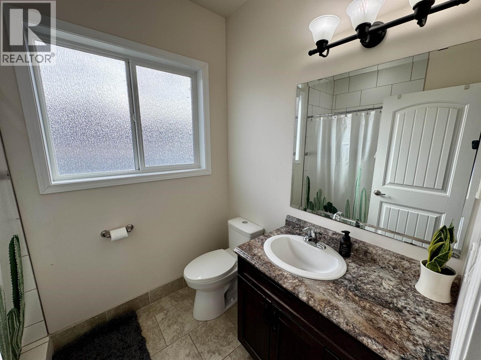 29 STARLITER WAY, Smithers