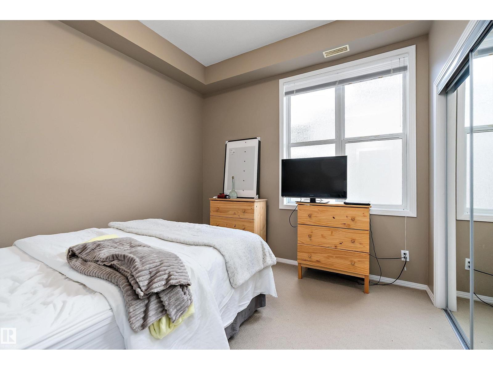 #415 10531 117 ST NW, Edmonton