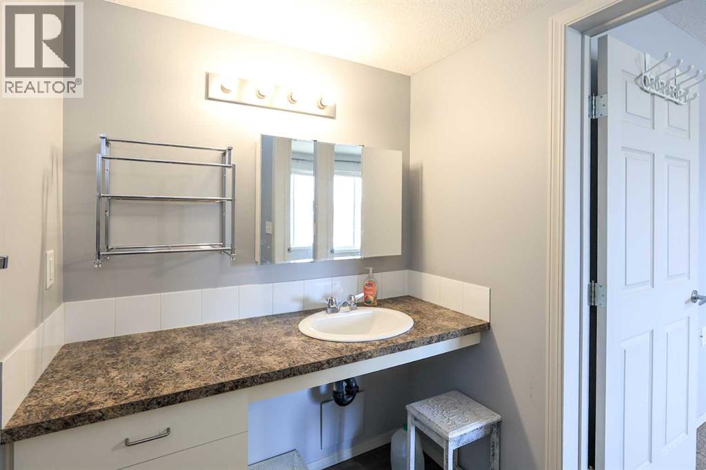 80 Kelloway Crescent, Red Deer