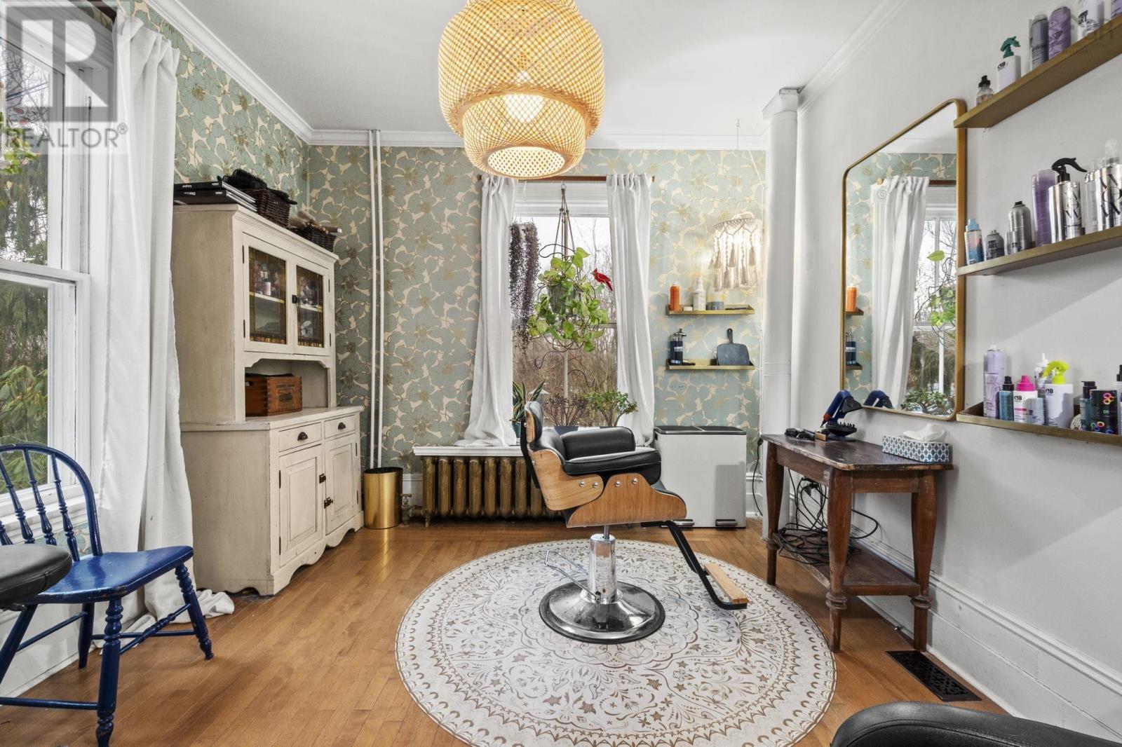 493 360 HIGHWAY - 20