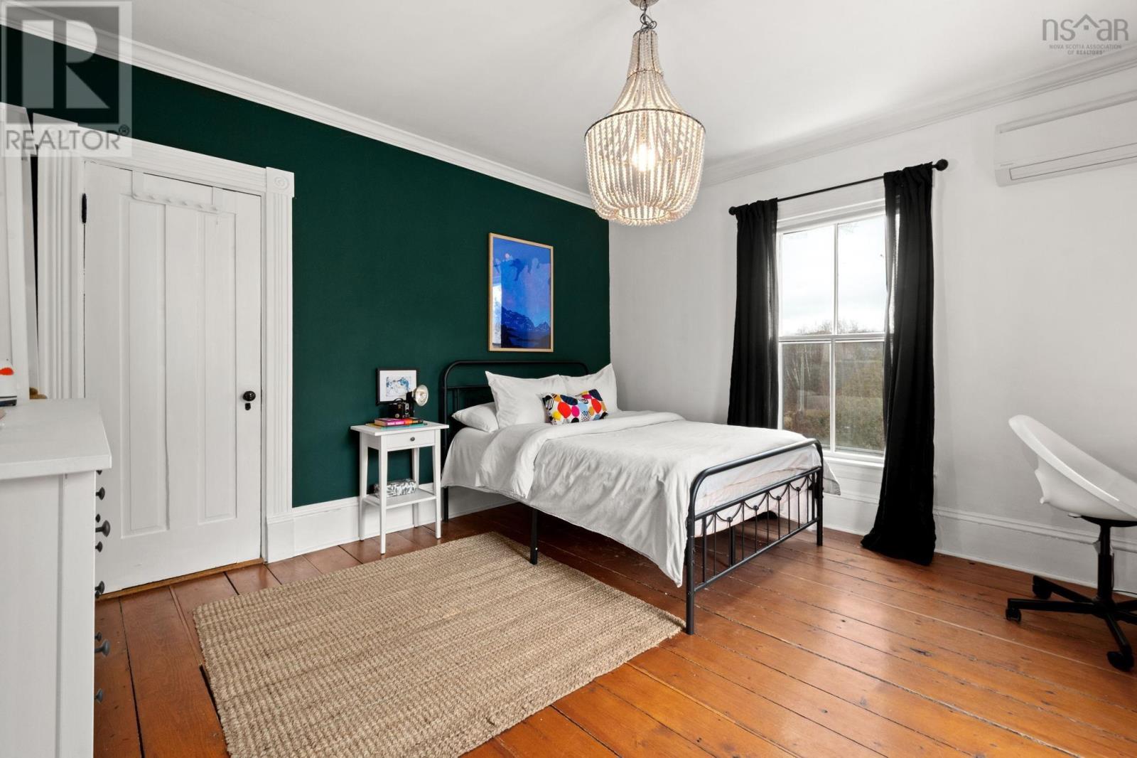 493 360 HIGHWAY - 27