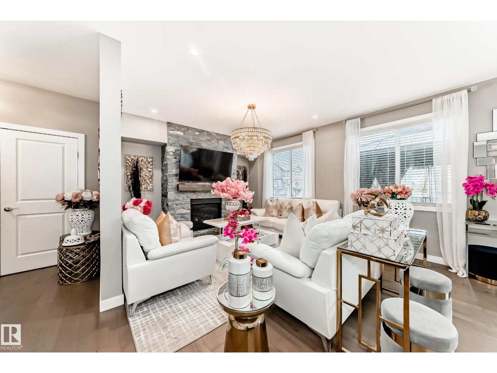 2012 200 ST NW, Edmonton