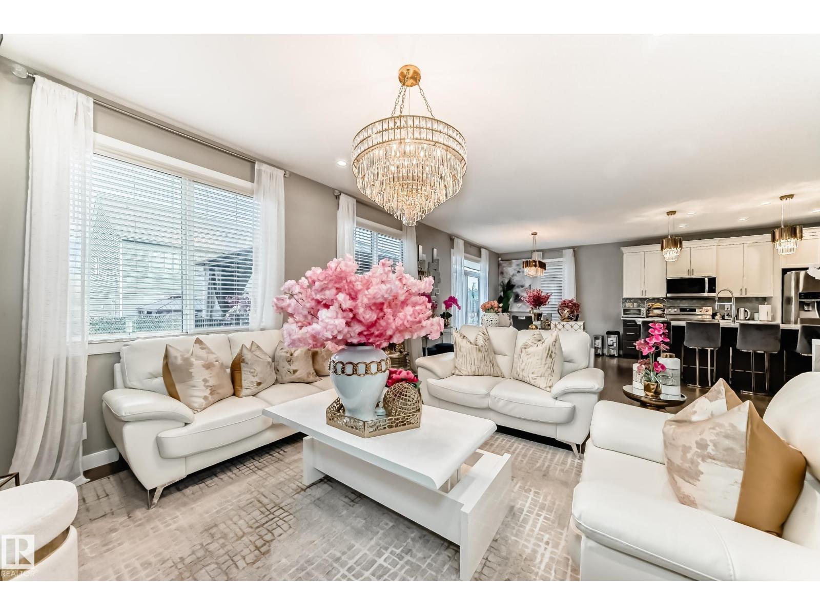 2012 200 ST NW, Edmonton