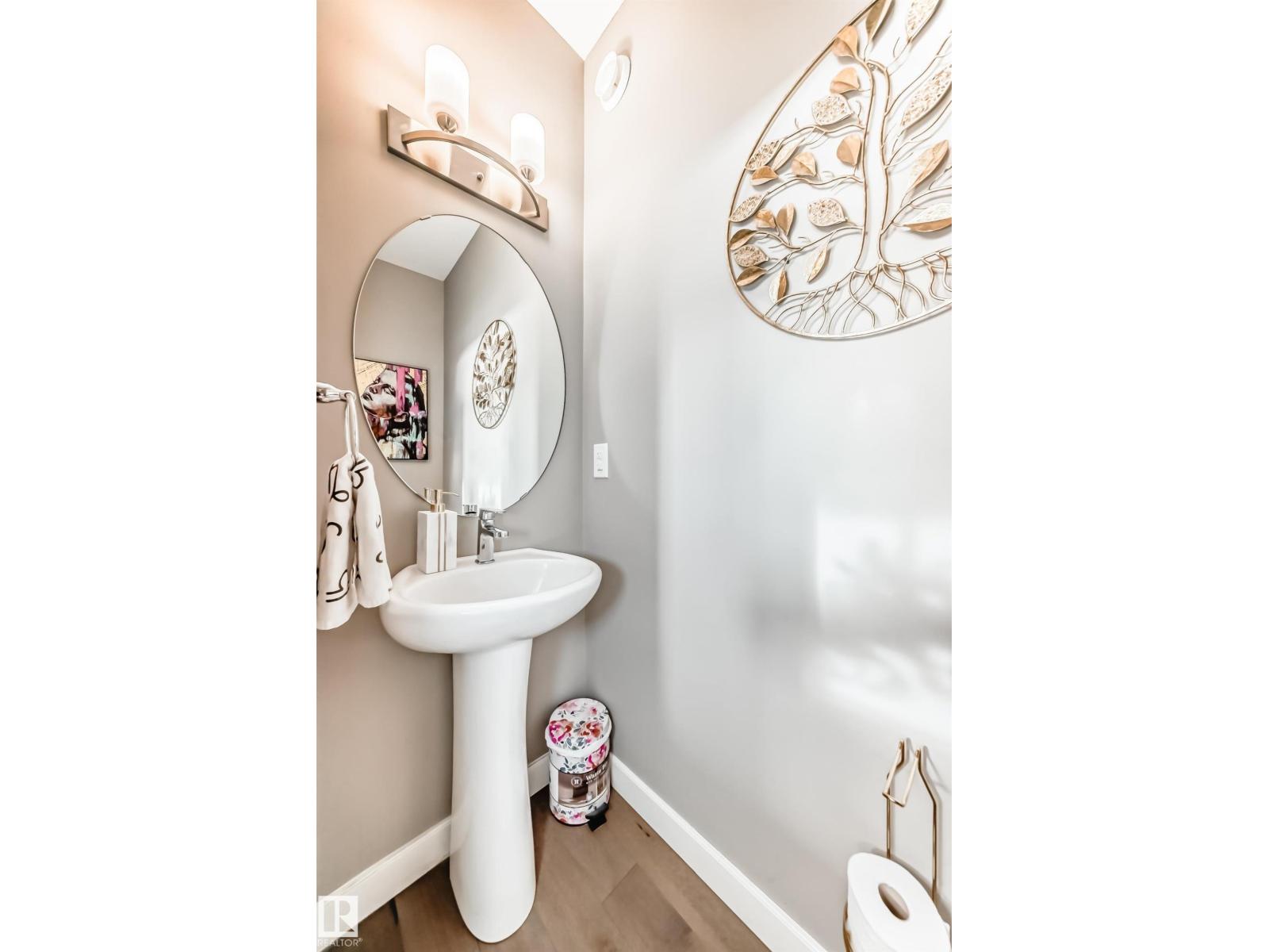 2012 200 ST NW, Edmonton