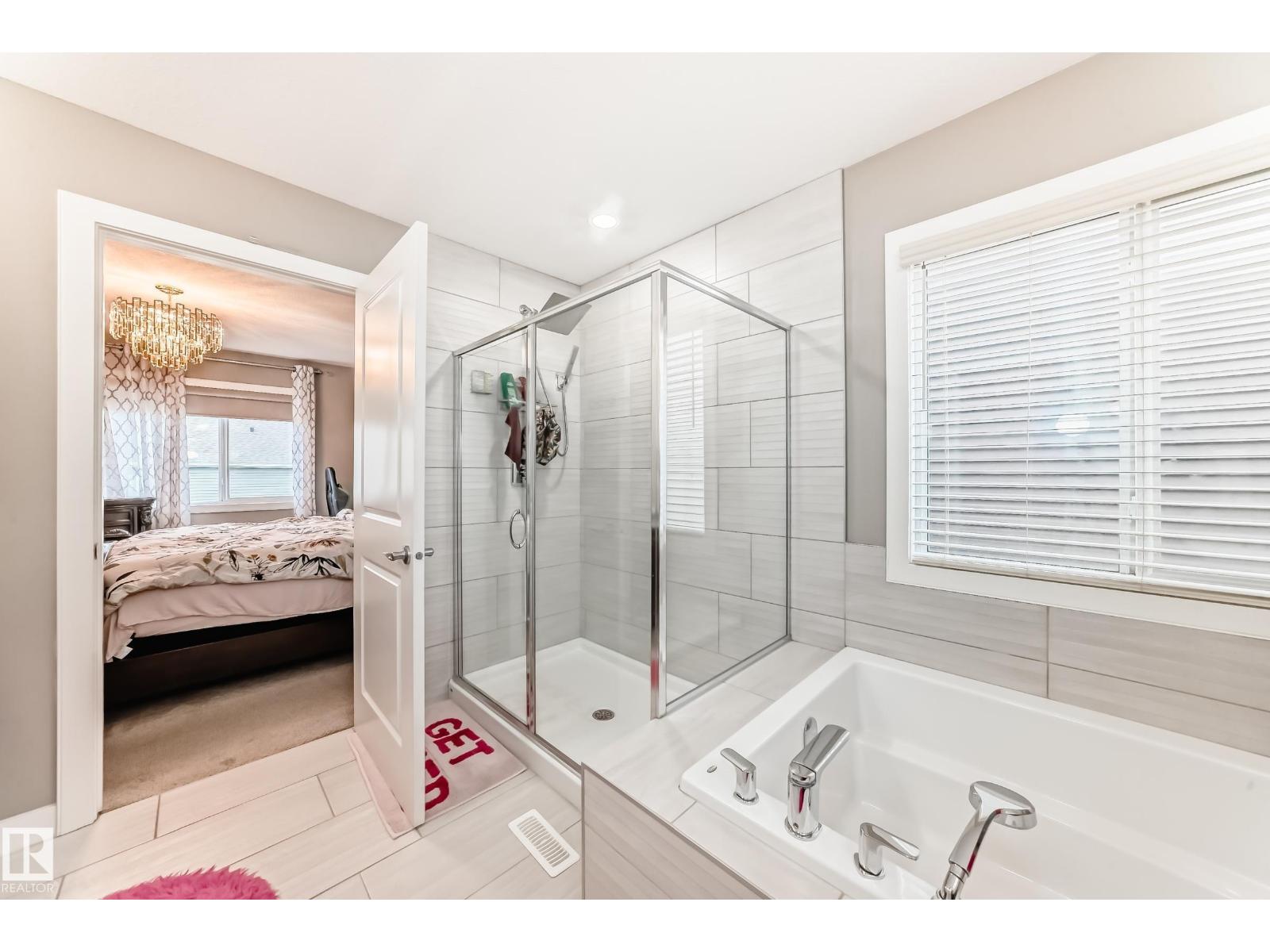 2012 200 ST NW, Edmonton