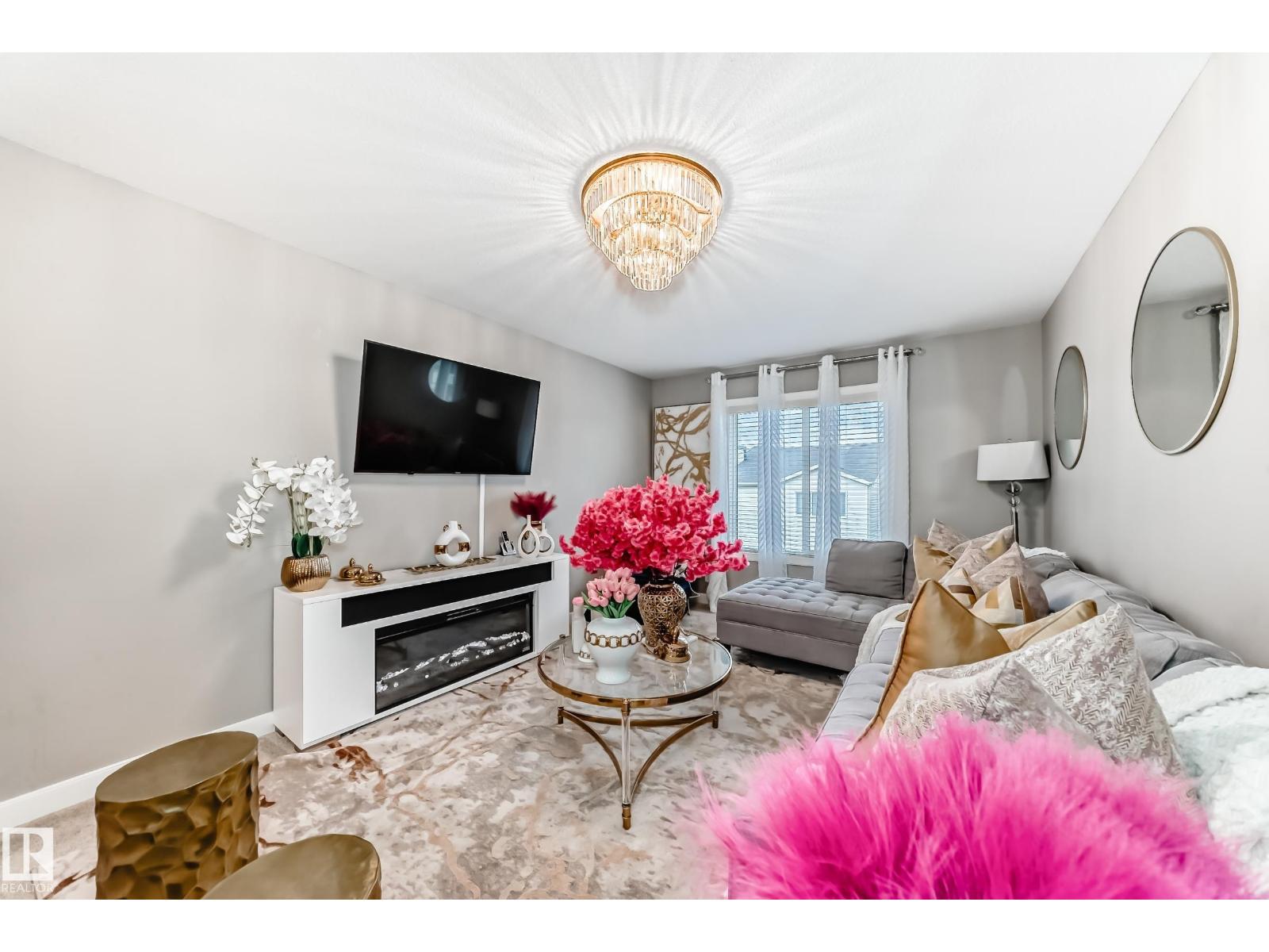 2012 200 ST NW, Edmonton