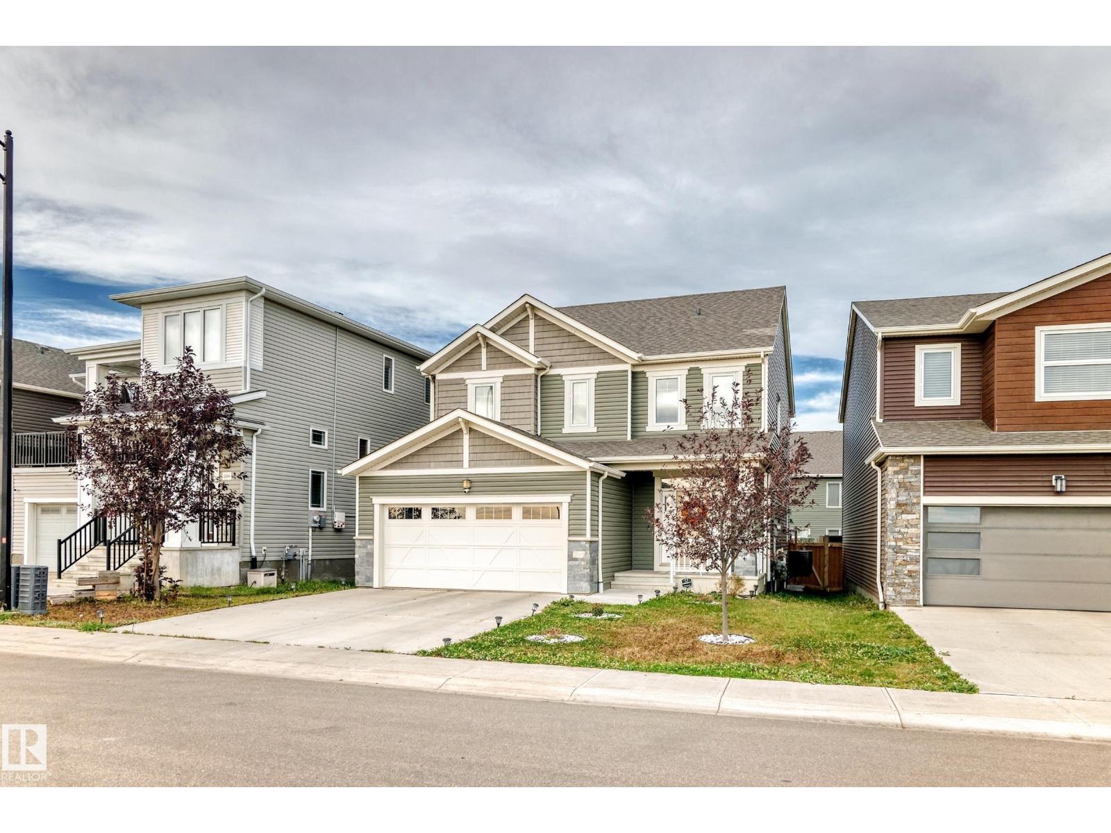 2012 200 ST NW, Edmonton
