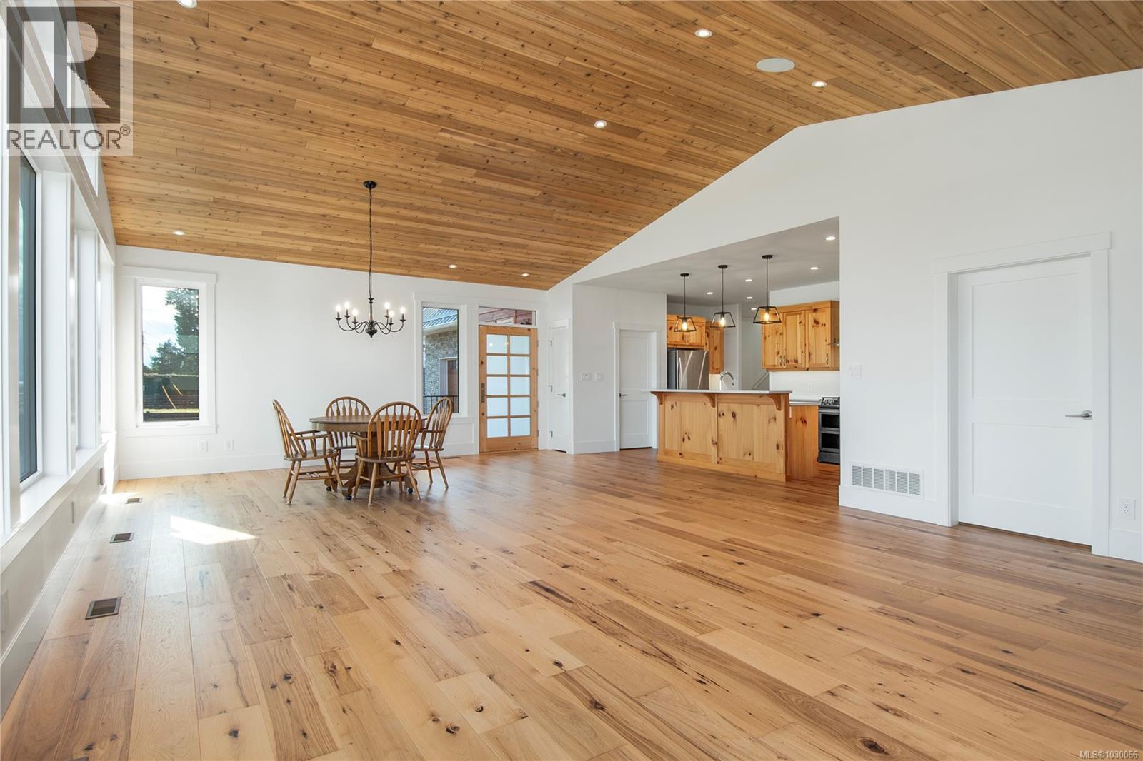 4341 Island Hwy S, Campbell River