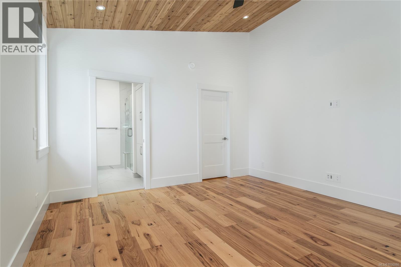 4341 Island Hwy S, Campbell River