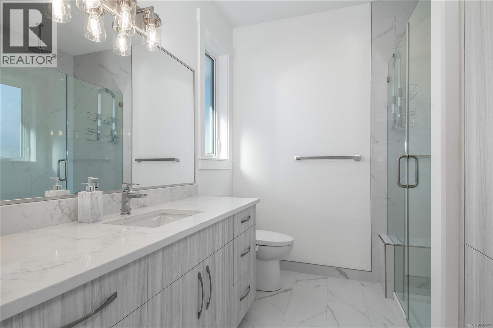 4341 Island Hwy S, Campbell River