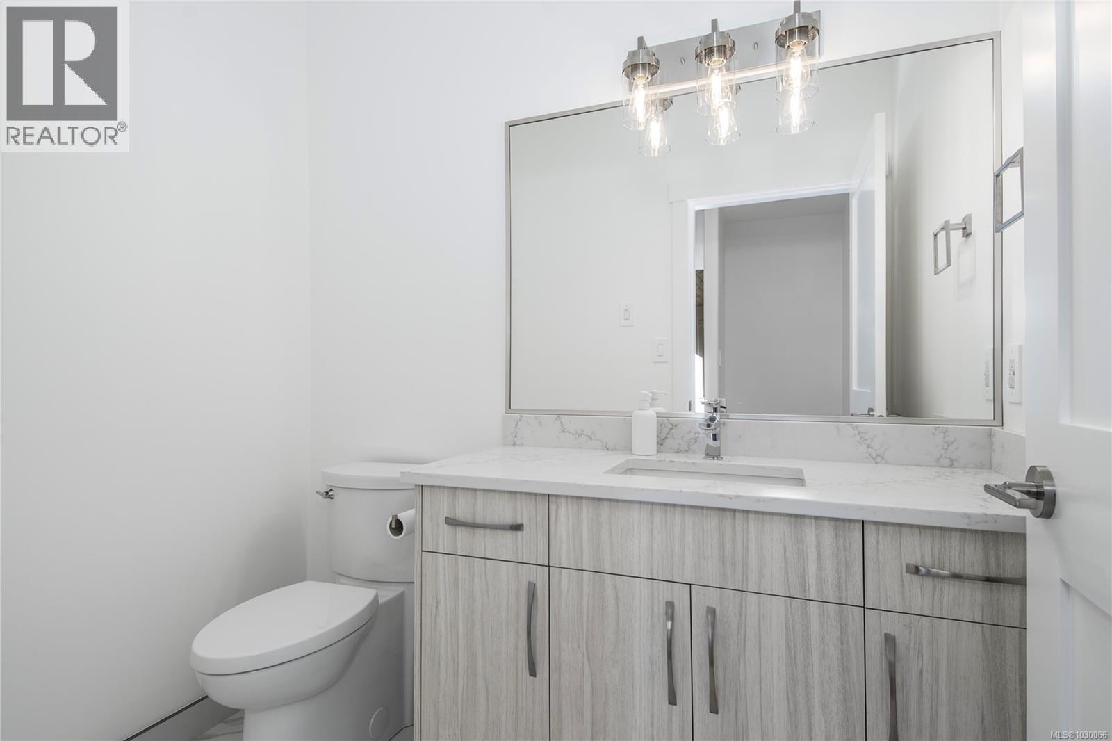 4341 Island Hwy S, Campbell River