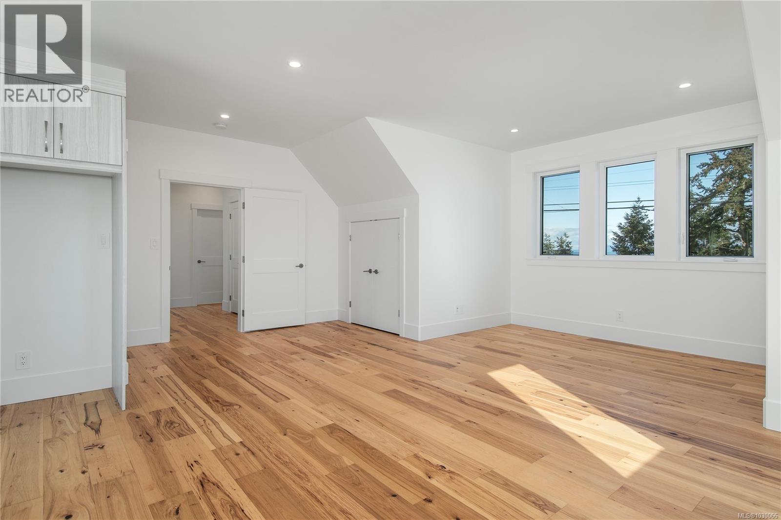 4341 Island Hwy S, Campbell River