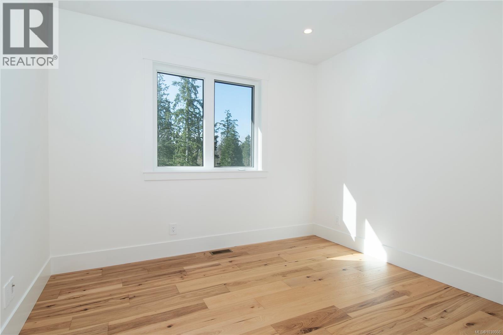 4341 Island Hwy S, Campbell River