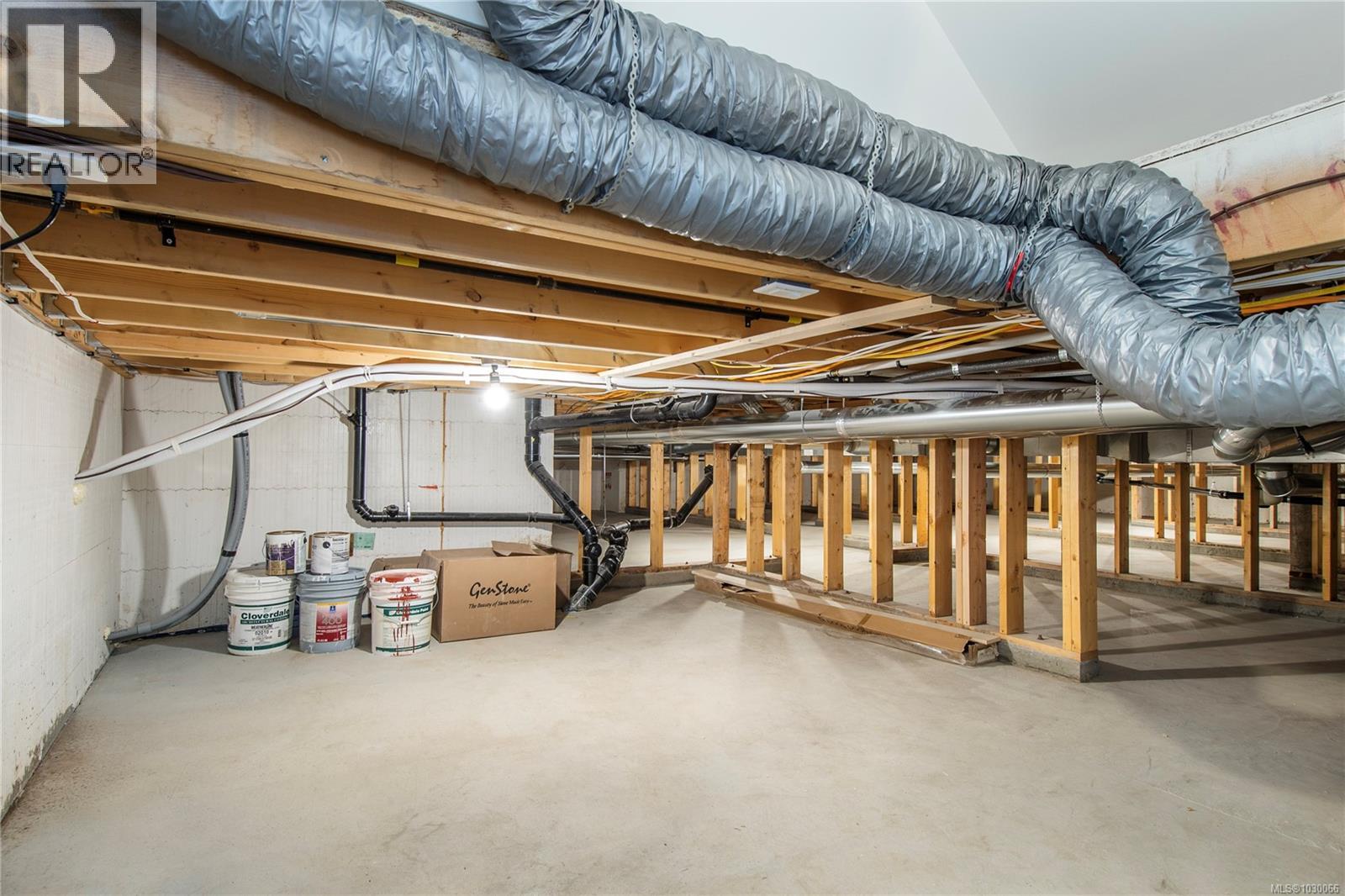 4341 Island Hwy S, Campbell River