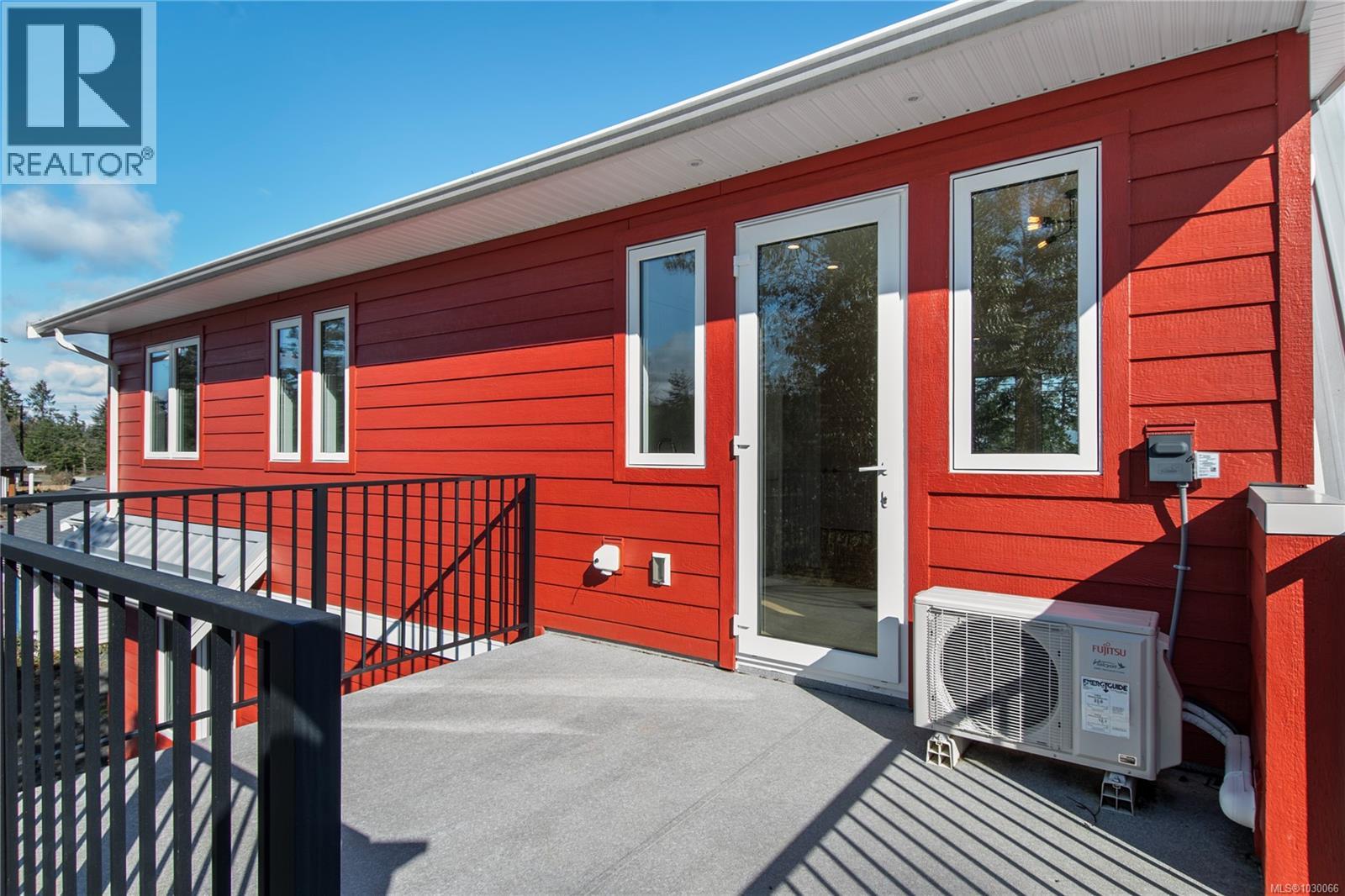 4341 Island Hwy S, Campbell River