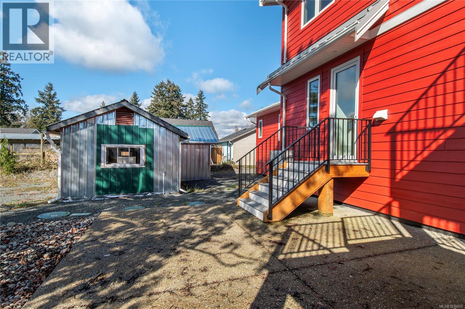 4341 Island Hwy S, Campbell River