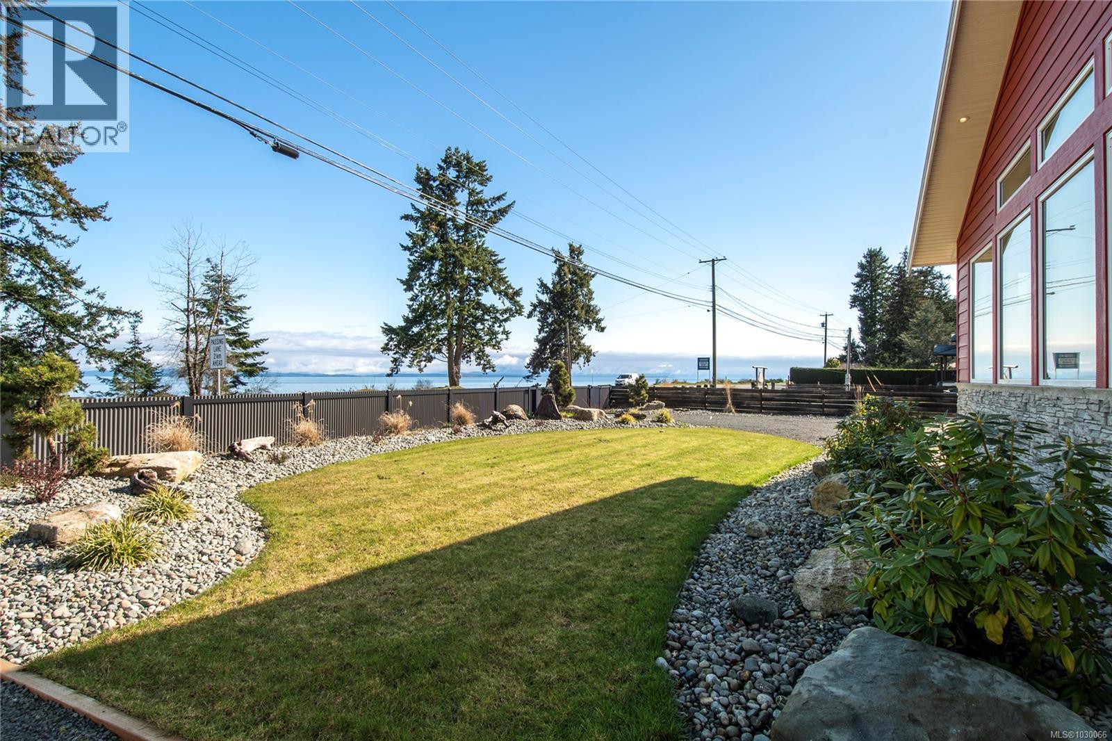 4341 Island Hwy S, Campbell River
