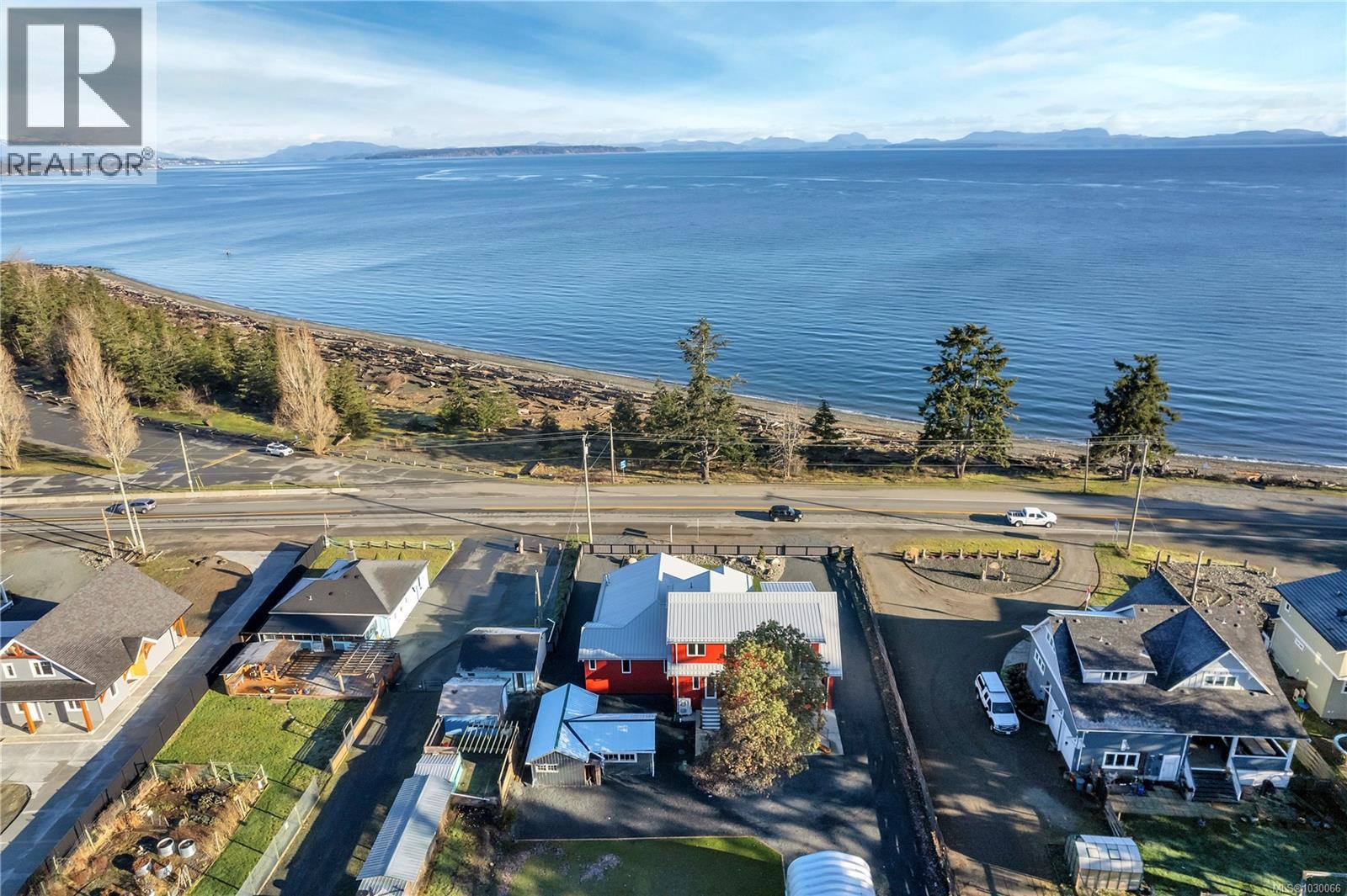 4341 Island Hwy S, Campbell River