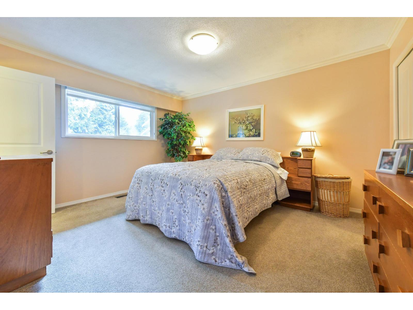 19618 41A AVENUE, Langley