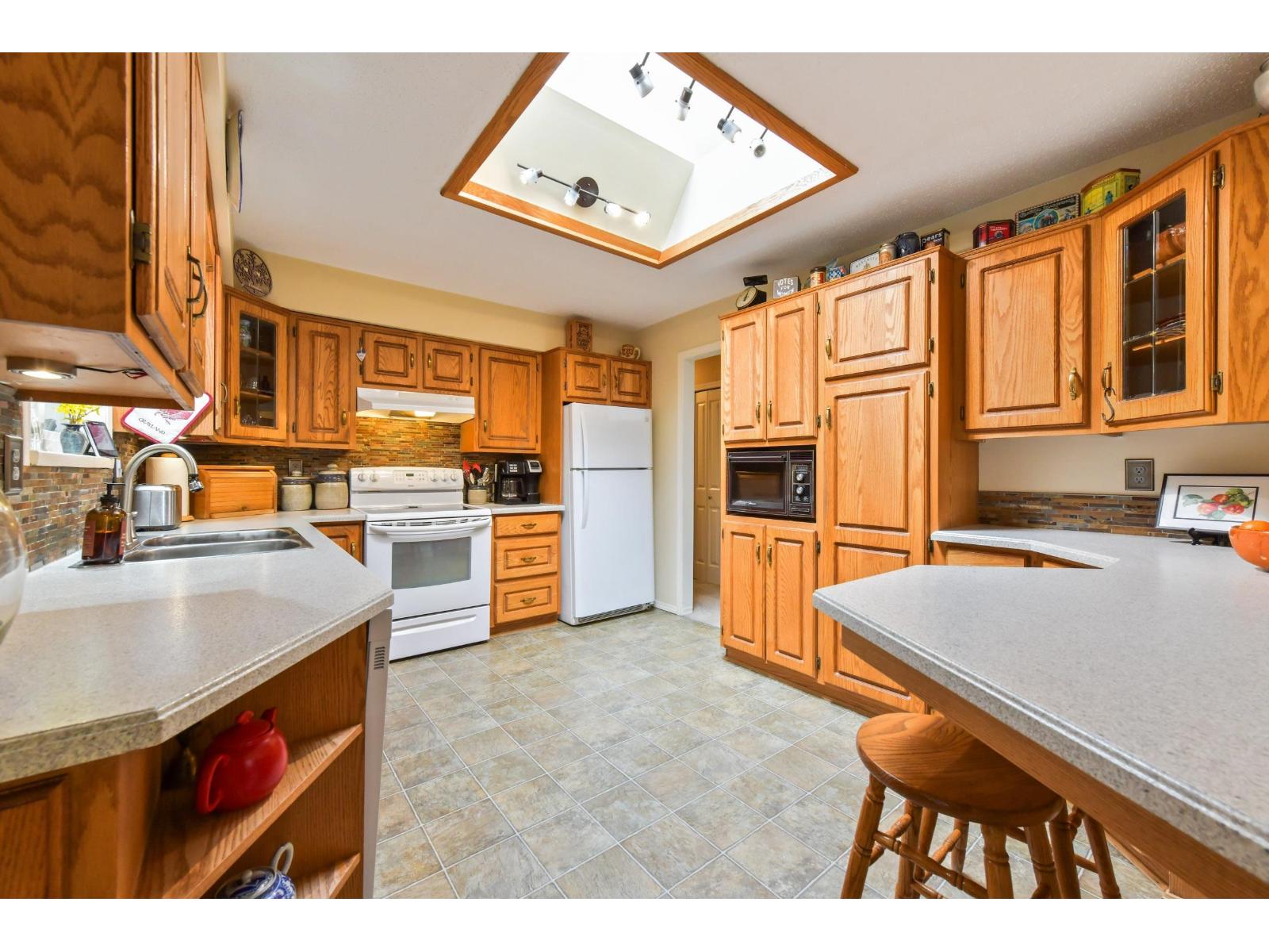 19618 41A AVENUE, Langley