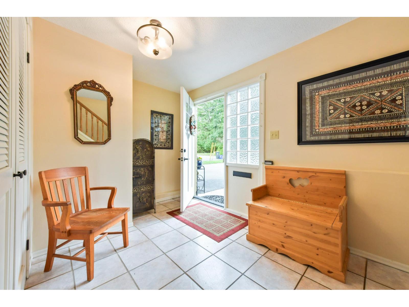 19618 41A AVENUE, Langley