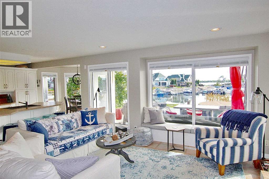 308 Marina Bay Place, Sylvan Lake