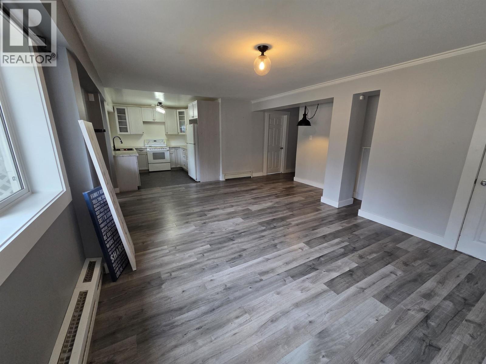 2434 KROYER STREET - 4