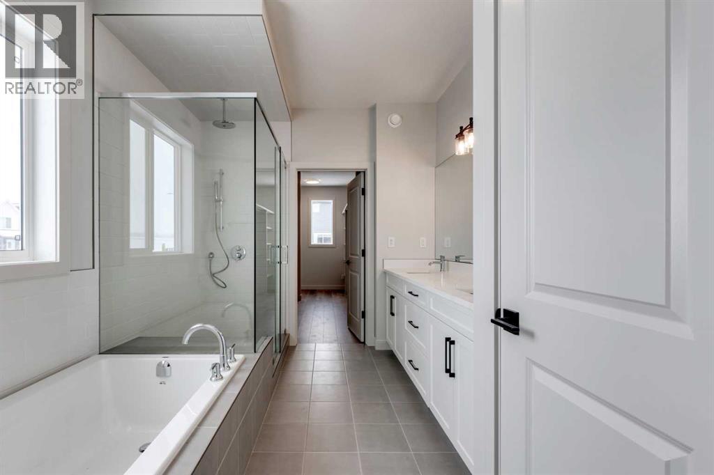 554 Rivercrest View, Cochrane