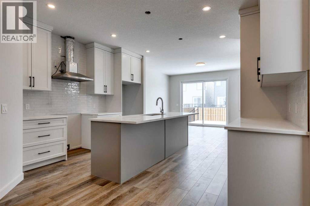 554 Rivercrest View, Cochrane