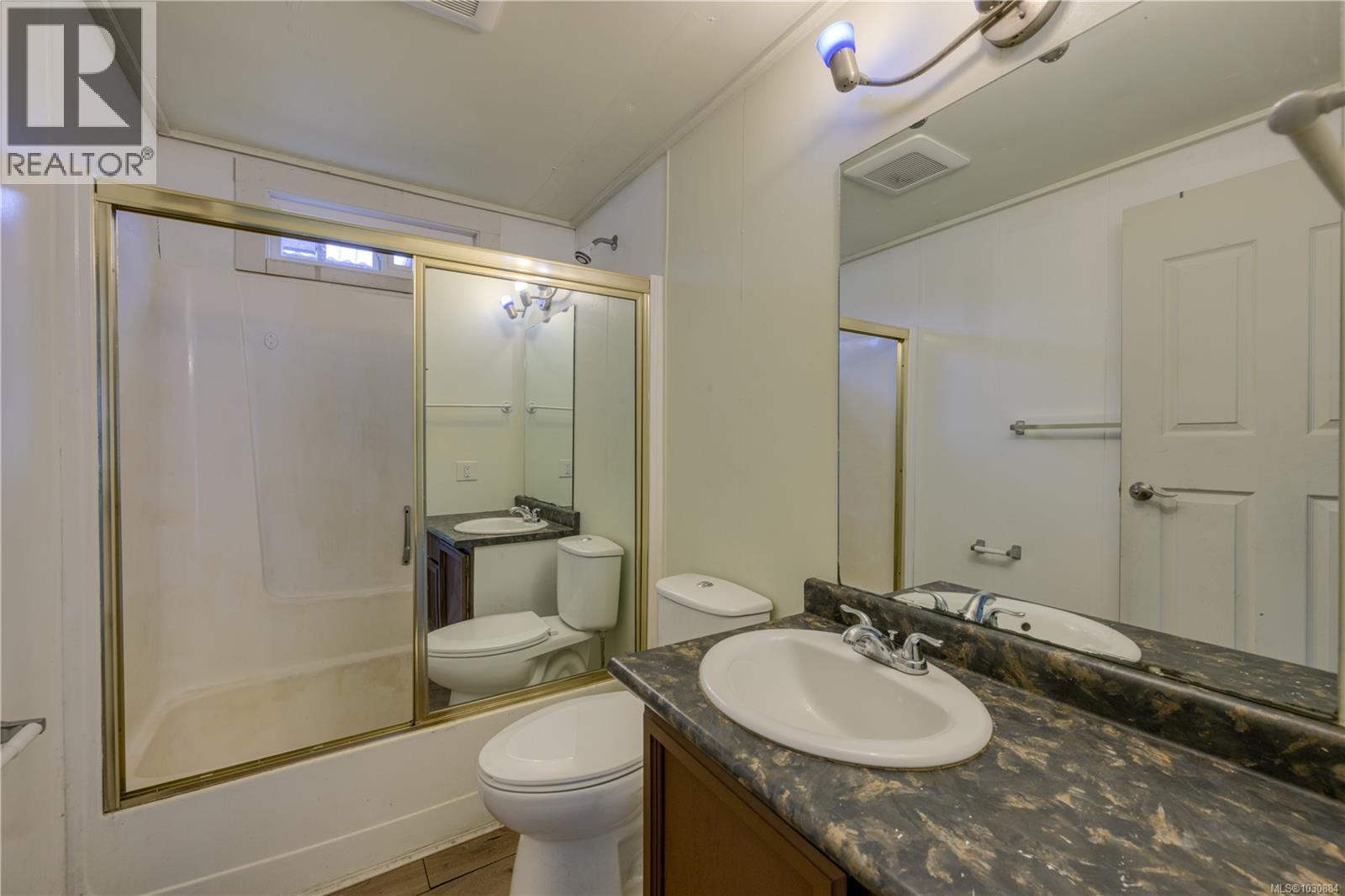 7330 Cracroft Pl, Port Hardy