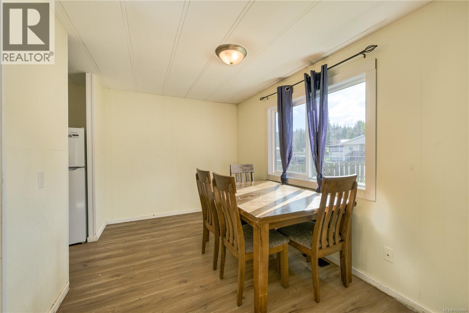 7330 Cracroft Pl, Port Hardy