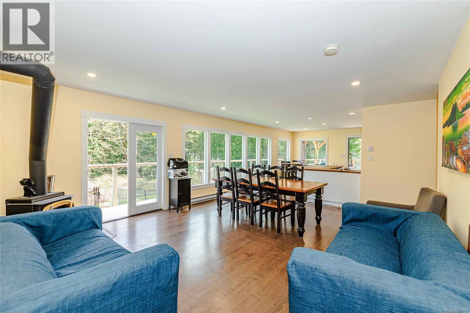 821 Fulford-Ganges Rd, Salt Spring