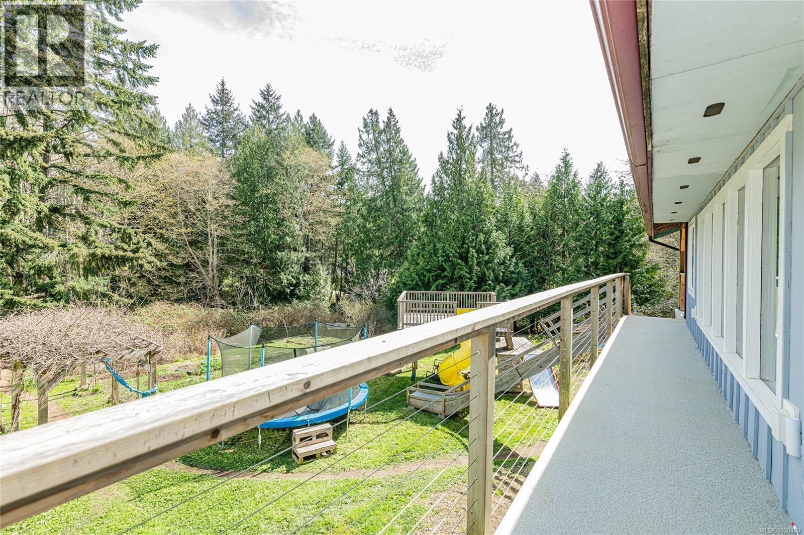821 Fulford-Ganges Rd, Salt Spring