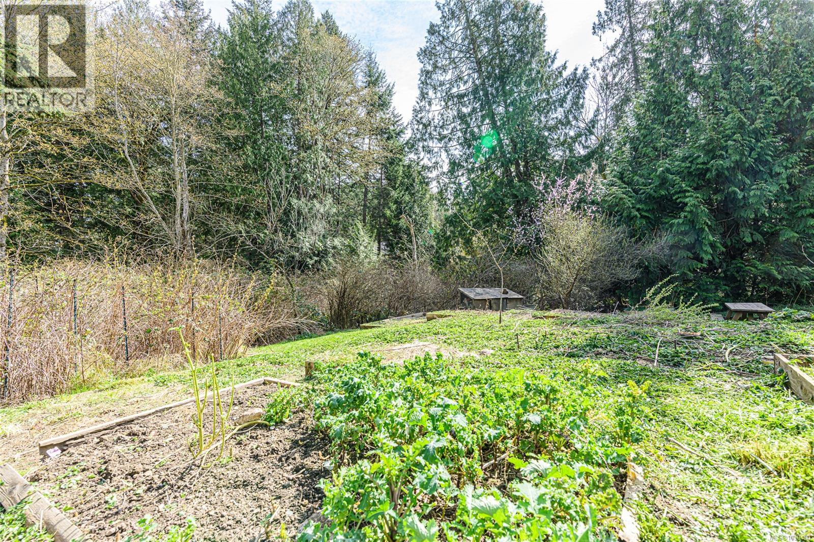 821 Fulford-Ganges Rd, Salt Spring