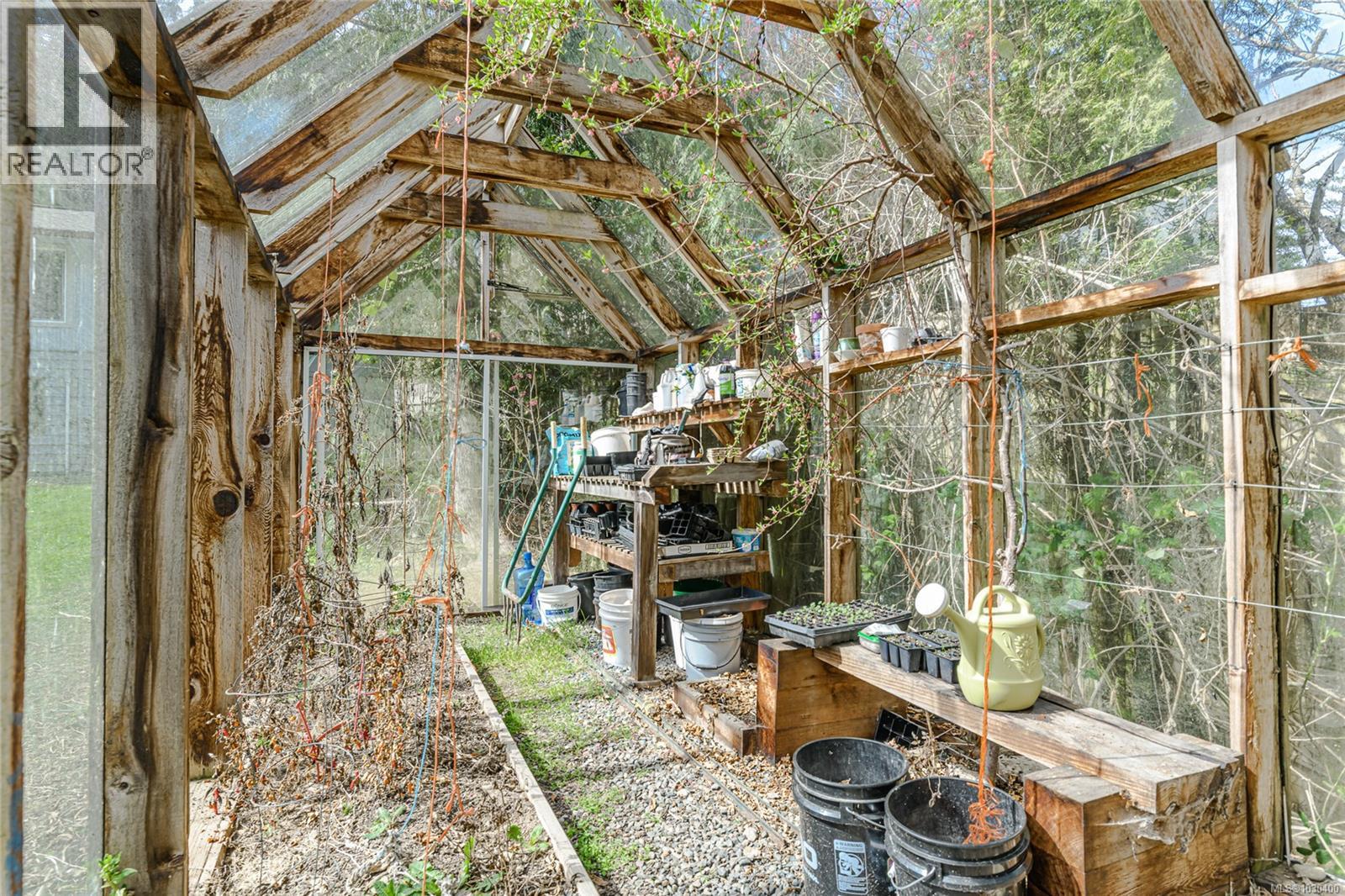 821 Fulford-Ganges Rd, Salt Spring