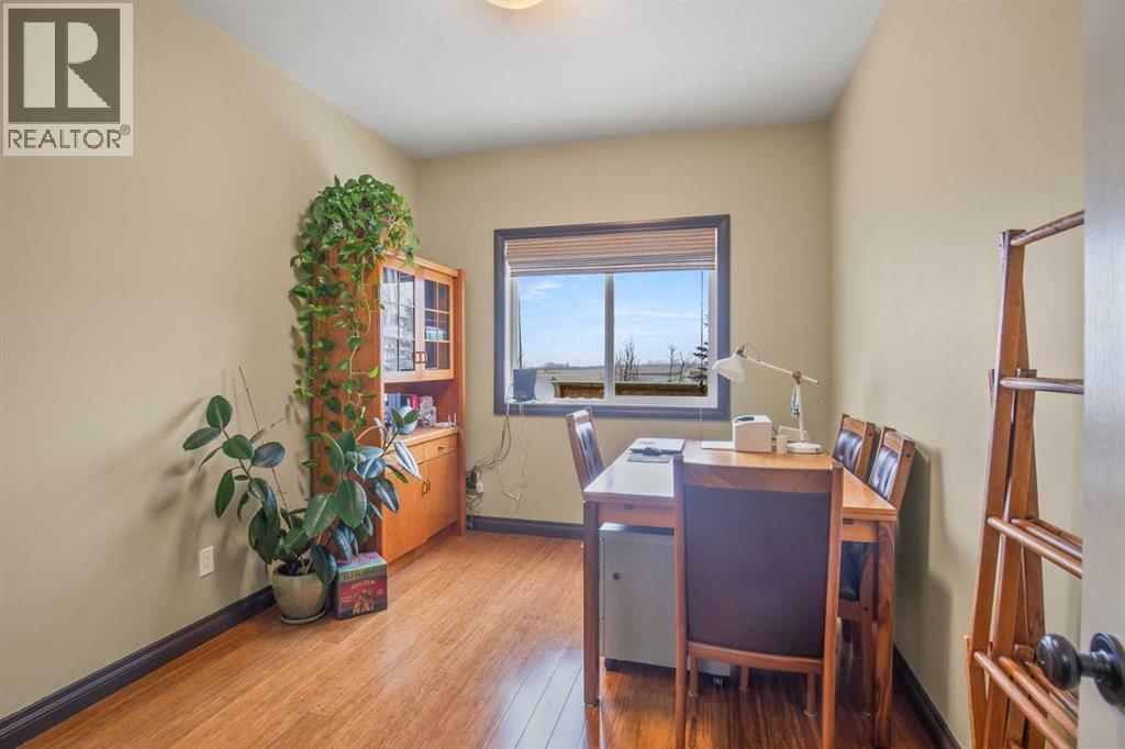 7135 Henner's Road, Lacombe