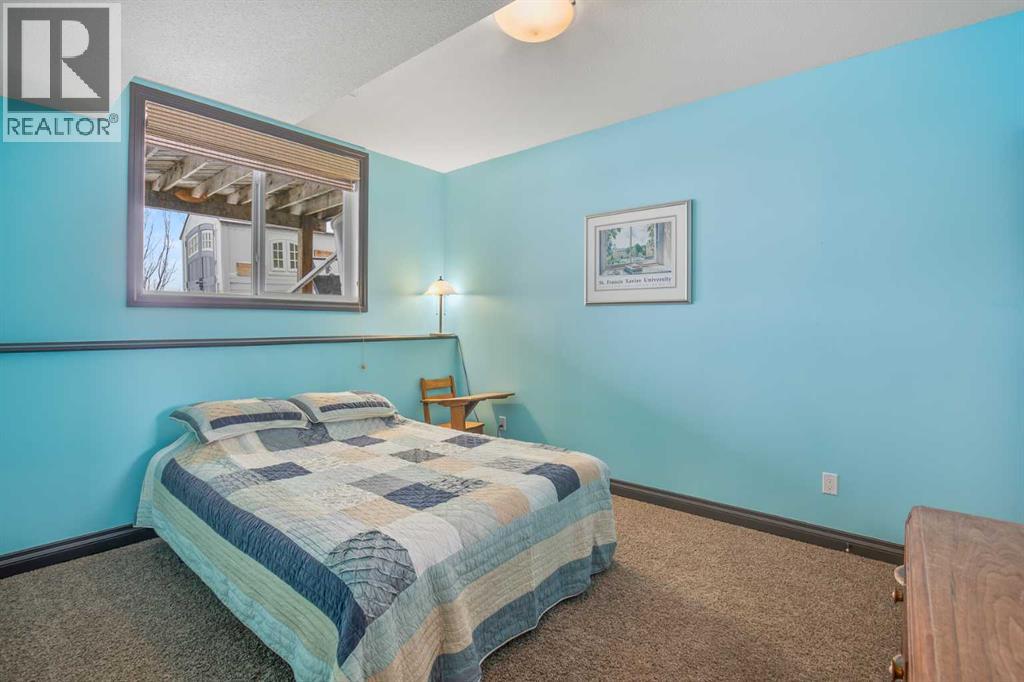 7135 Henner's Road, Lacombe