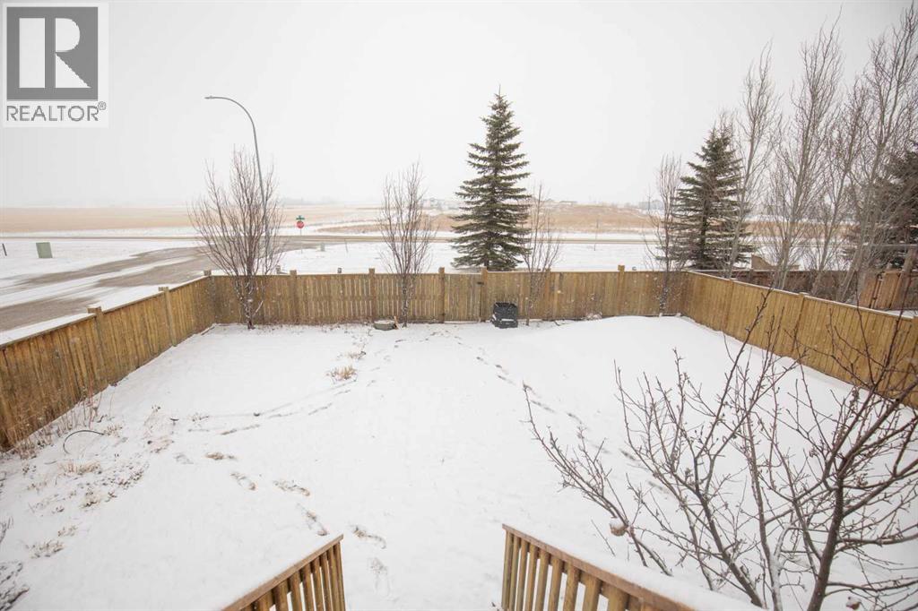 7135 Henner's Road, Lacombe