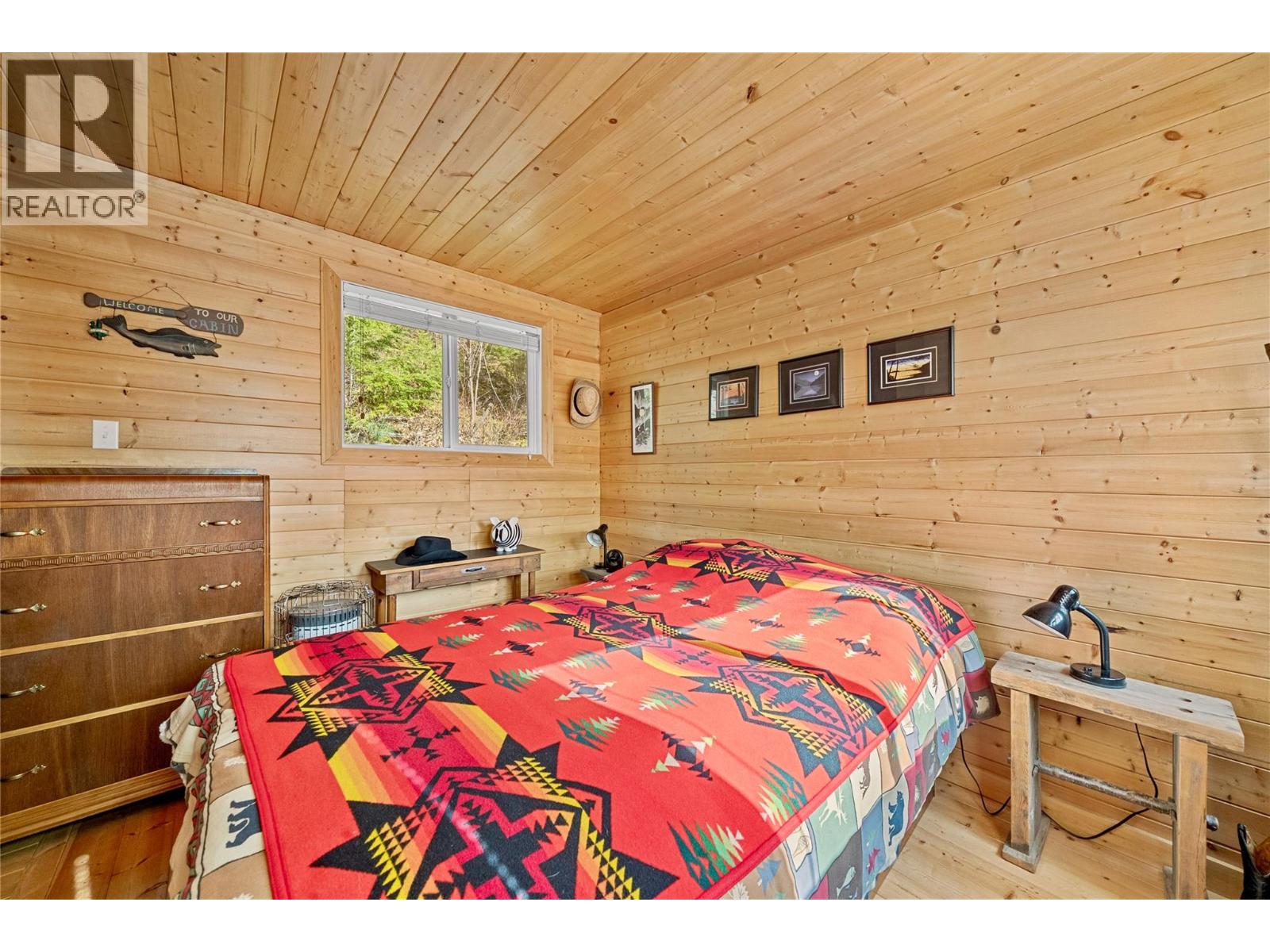 15 8800 Seymour Arm Main Forest Service Road, Seymour Arm