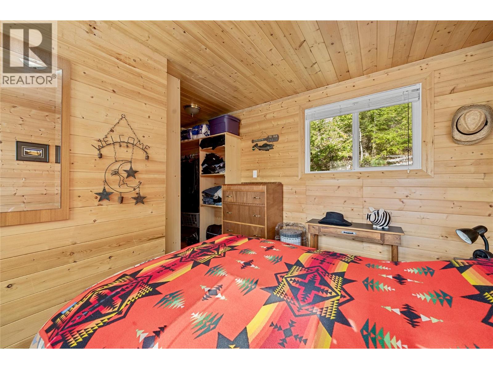 15 8800 Seymour Arm Main Forest Service Road, Seymour Arm